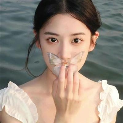 彩云妃子
